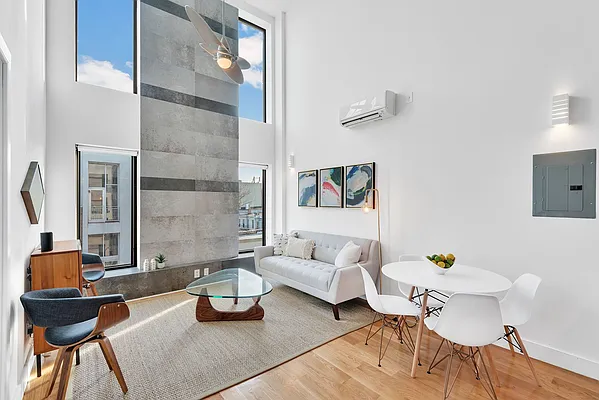 Sold by Compass | media 1