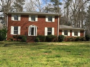 1396 Clearview Dr NW, Acworth, GA 30102