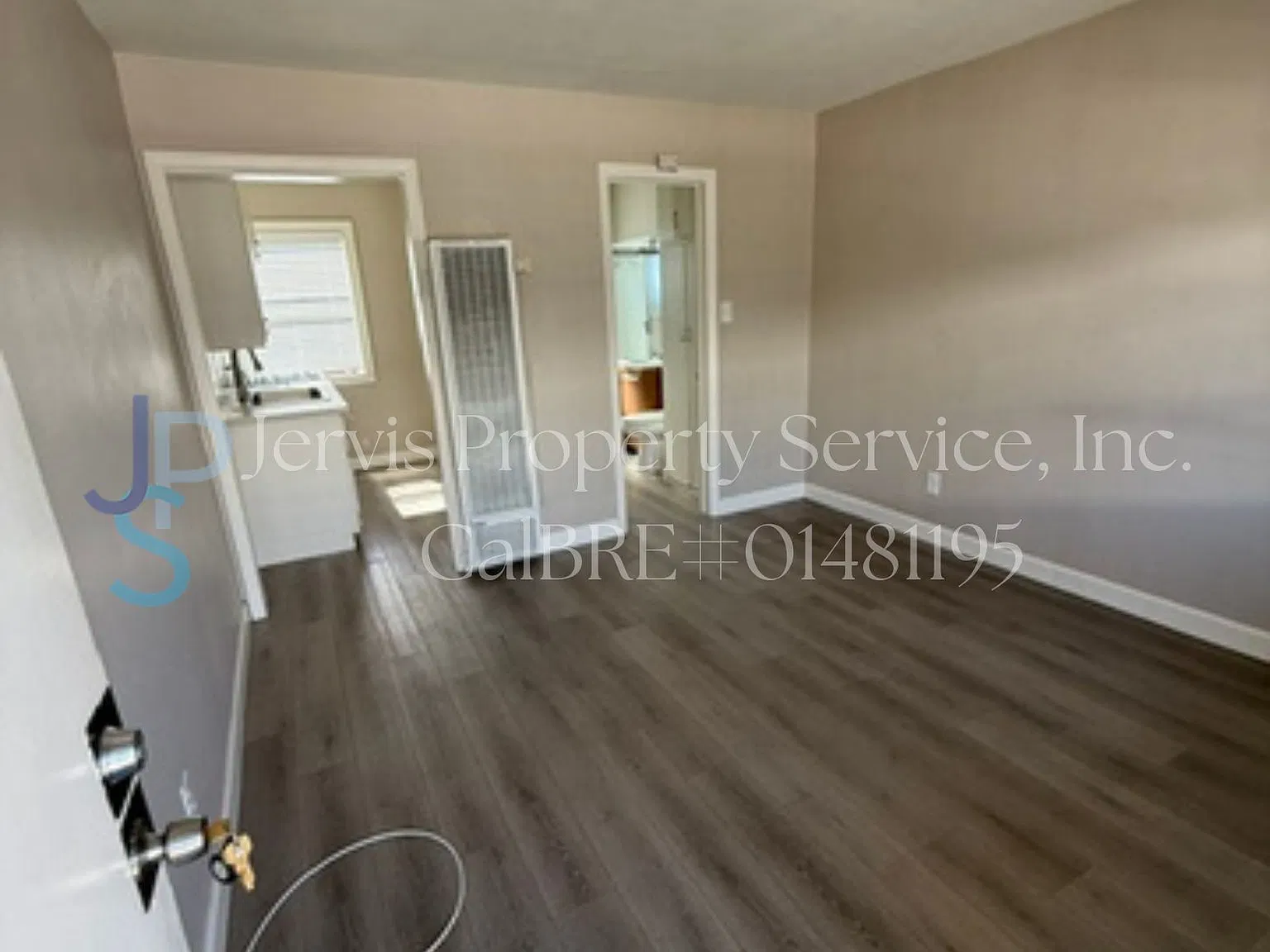Studio, $1,400 — Photo 2