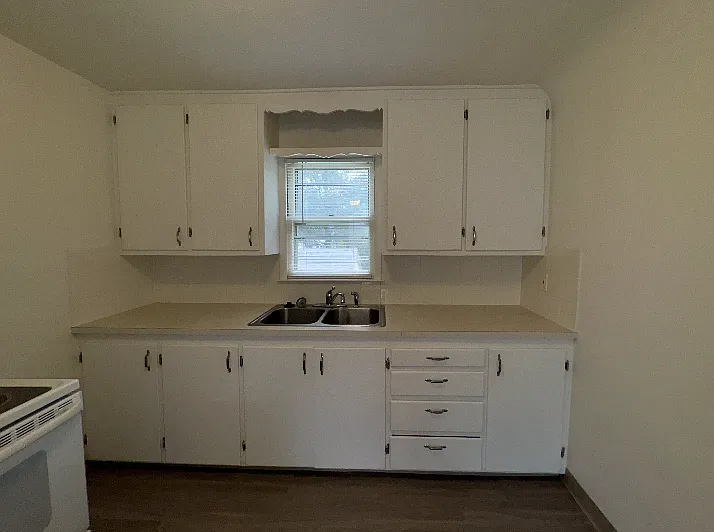 705 E Myrtle St #705.5 — Photo 5