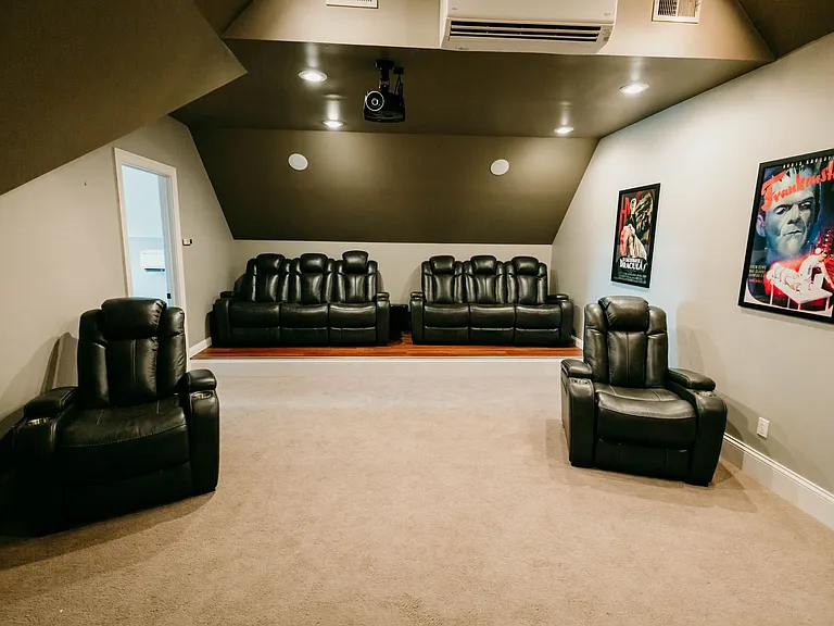 Eagle View Luxury Apartments — Photo 81