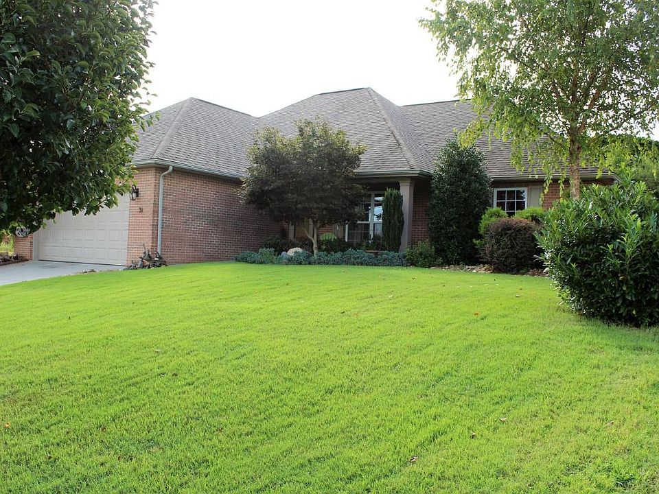 1st image of 1914 Emma Ln