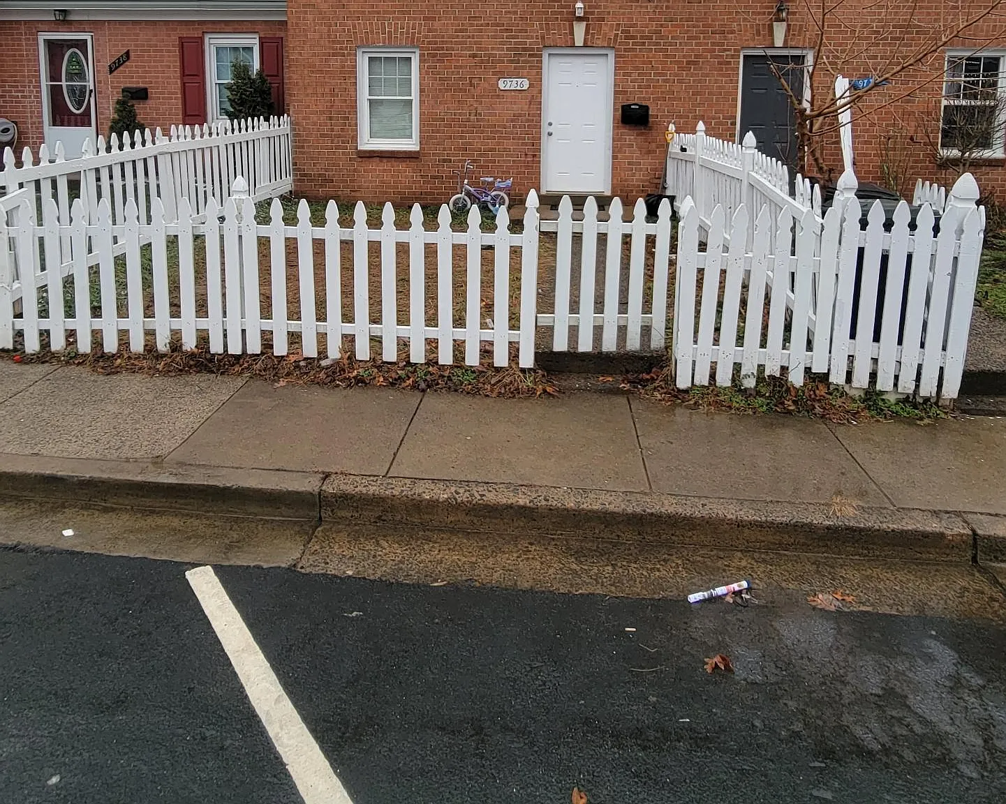 9736 Bragg Lane — Photo 2