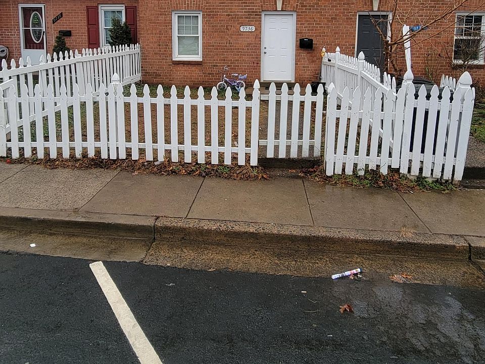 2nd image of 9736 Bragg Ln #9736B