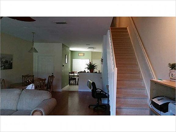3rd image of 2098 Pasa Verde Ln