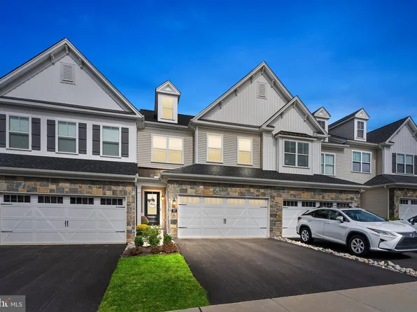 67 Parry Way, Ivyland, PA 18974