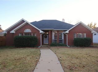 312 Tanglewood St, Denton, TX 76207