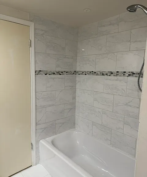 2647 Stonebury Dr — Photo 13