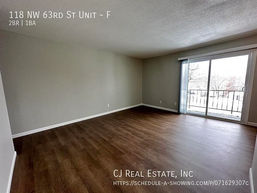 2 bed, $895 — Photo 3