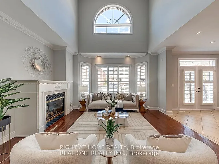 96 Spring Azure Cres — Photo 9