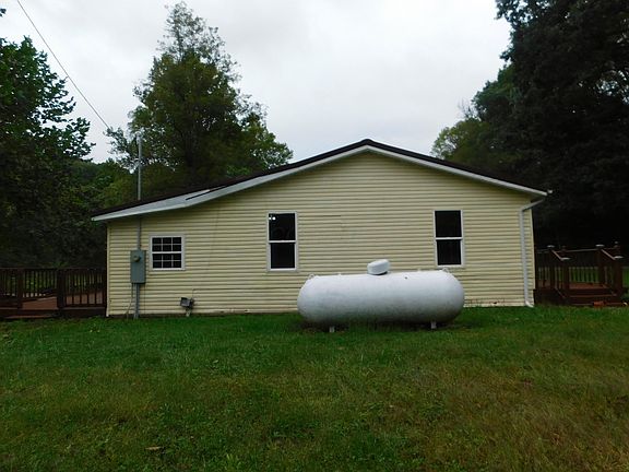 4th image of 22529 Conrad Rd