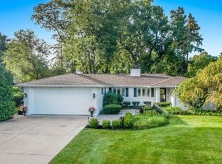 718 Country Club Ln, South Bend, IN 46615