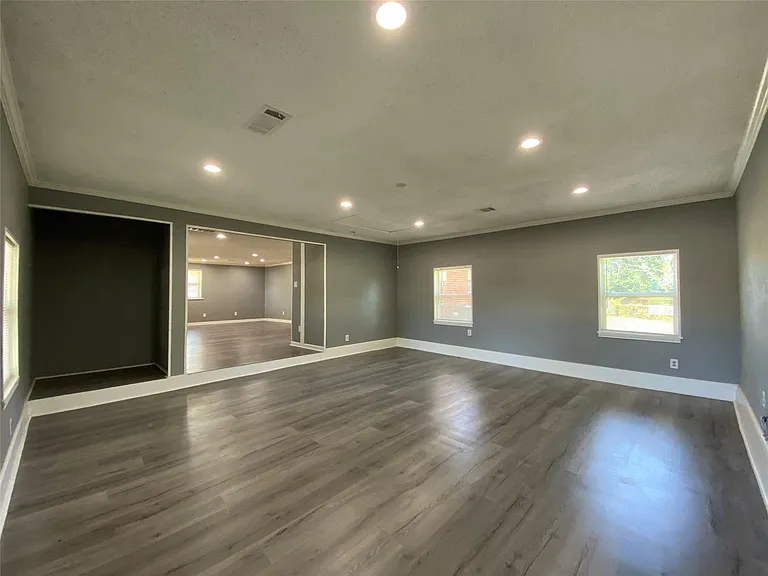 2813 Arcady Dr — Photo 9