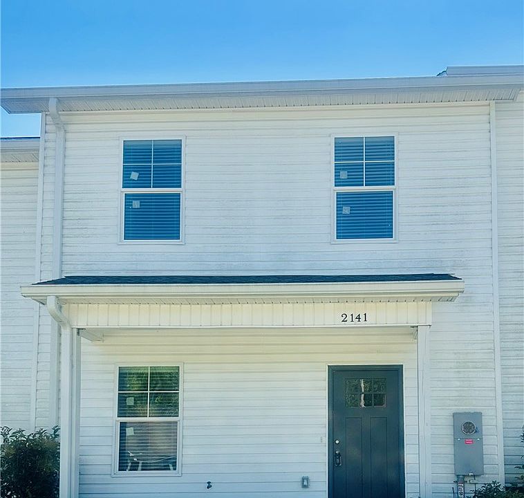1st image of 2141 Cobblestone Dr #3
