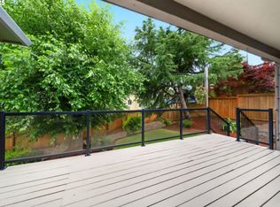 1292 E Lucas St, La Center, WA 98629