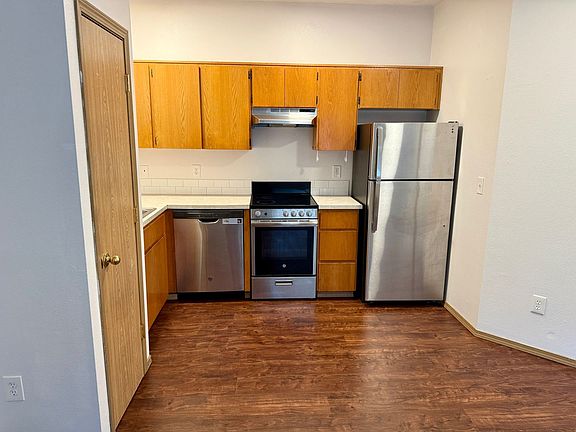 3rd image of 5520 N Missouri Ave APT A
