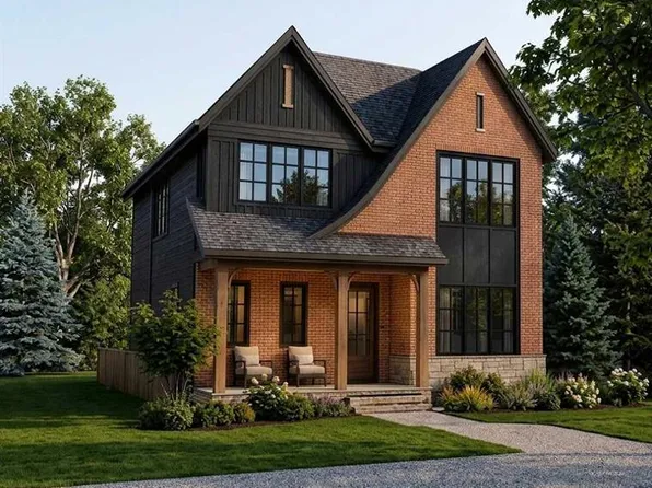215 E 8a St NE, Calgary, AB T2E 4H9