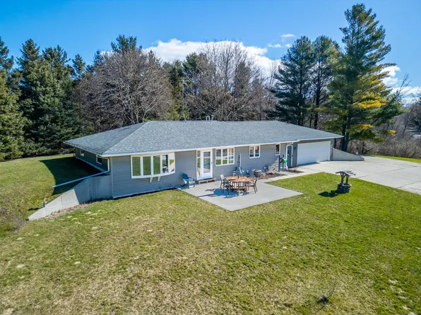 W1406 Foster ROAD, Oostburg, WI 53070