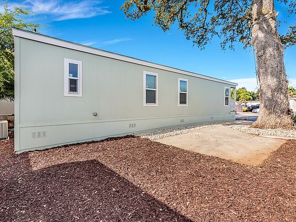 5th image of 4826 Independence Ln #101