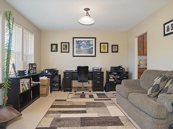 5th image of 3389 Valley Vista Dr