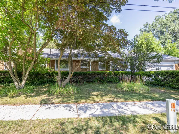 2387 Michigan St NE, Grand Rapids, MI 49503