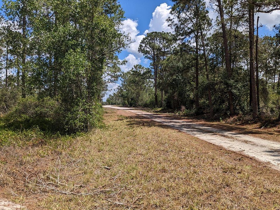 2nd image of 430 Apple Blossom Avenue