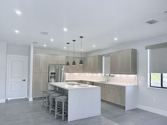 2nd image of 764 Michael Dr