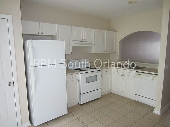 4th image of 4215 Plantation Cove Dr