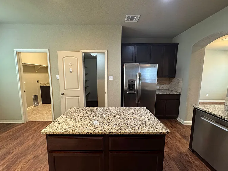 3309 Addison St — Photo 17