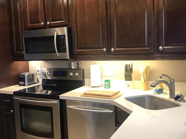 9 N Birch Rd #202 — Photo 2