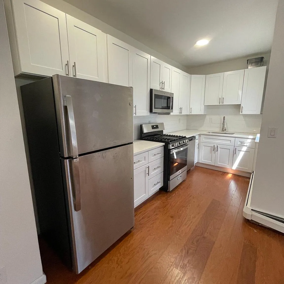 1 bed, 800 sqft, $1,650 — Photo 1
