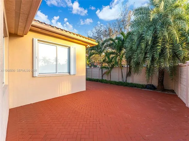 2280 SW 152nd Pl — Photo 12