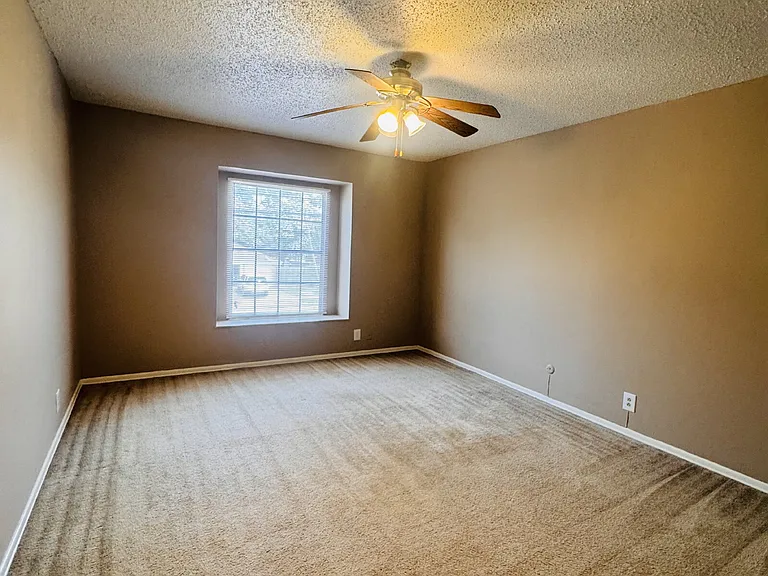2901 Helena Ave #206 — Photo 14