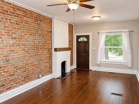 3rd image of 2546 W 23rd Ave Unit A