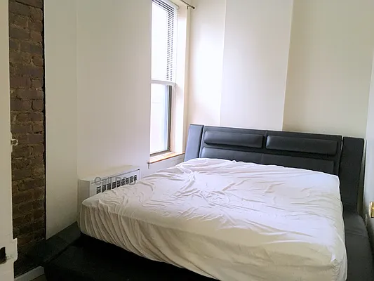 Rented by Bond New York | media 18