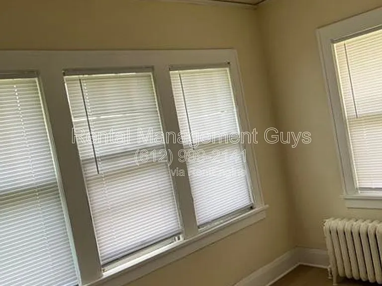 1649 Russell Ave N #2 — Photo 7