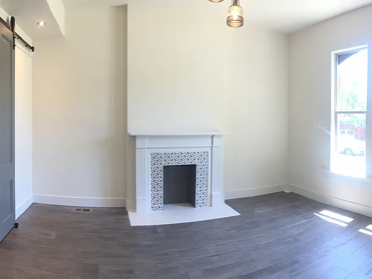2425 W 39th Ave — Photo 9