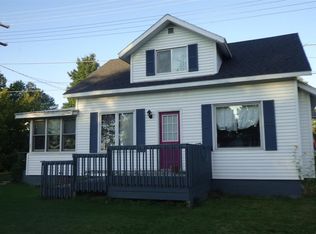 901 N Main St, Lanse, MI 49946