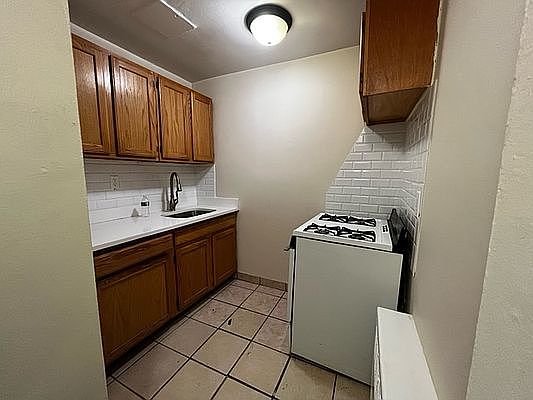 1st image of 1815 E 17th St #3L