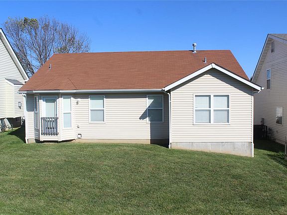 3rd image of 227 Behlmann Meadows Way