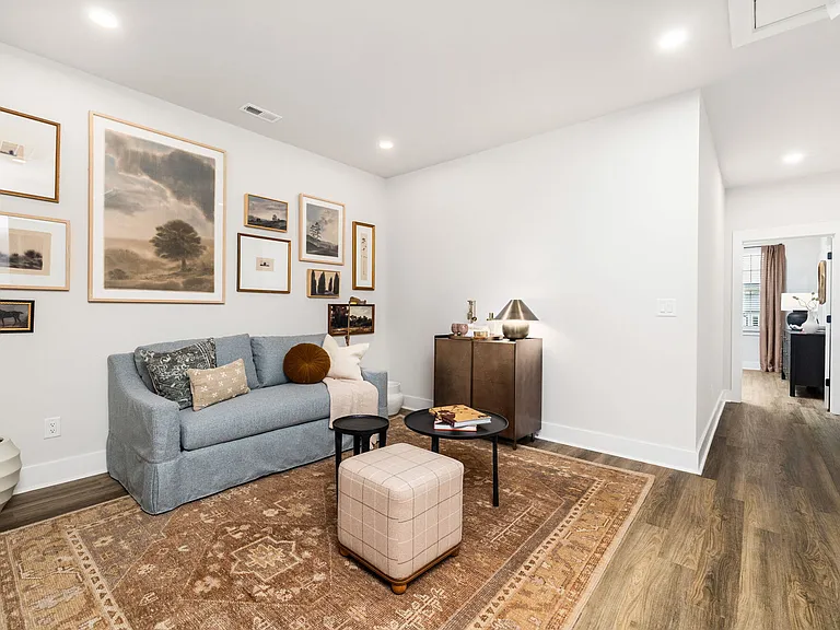 HARMON Jefferson Village by Crescent Communities — Photo 16