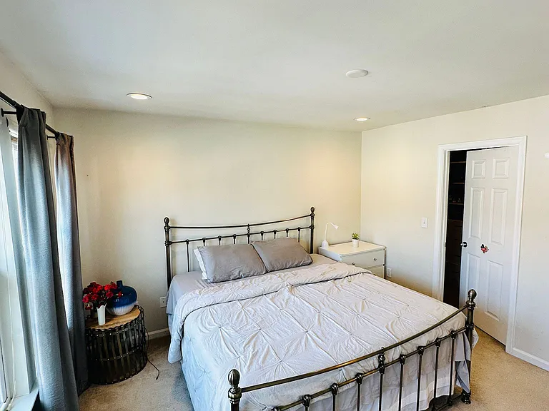 5 Truman Dr — Photo 15