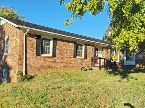 319 Circleview Dr, Shelby, NC 28150