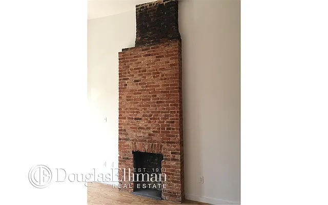 Rented by Douglas Elliman | media 4