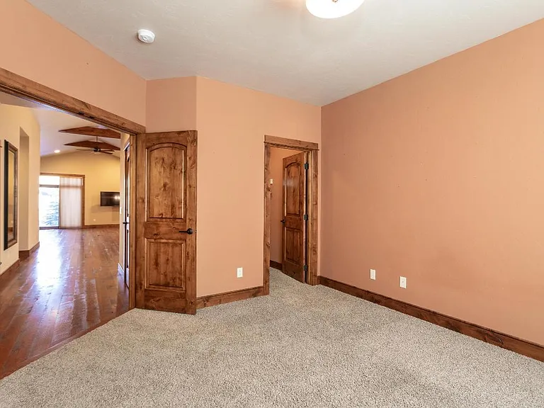 2 Granite Springs Trl — Photo 5