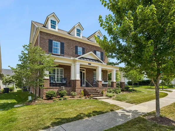 3061 Farmhouse Dr, Franklin, TN 37064
