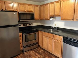 353 Calef Rd, Manchester, NH 03103