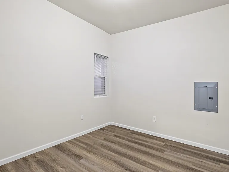 310 E Main St #3 — Photo 6