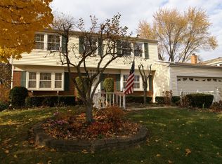 974 Whitehall Dr, Buffalo Grove, IL 60089