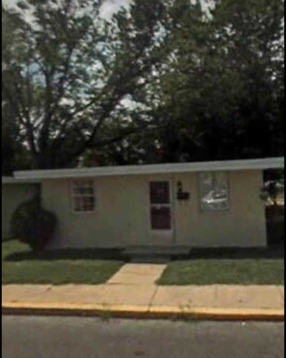 1st image of 705 Collins Ave